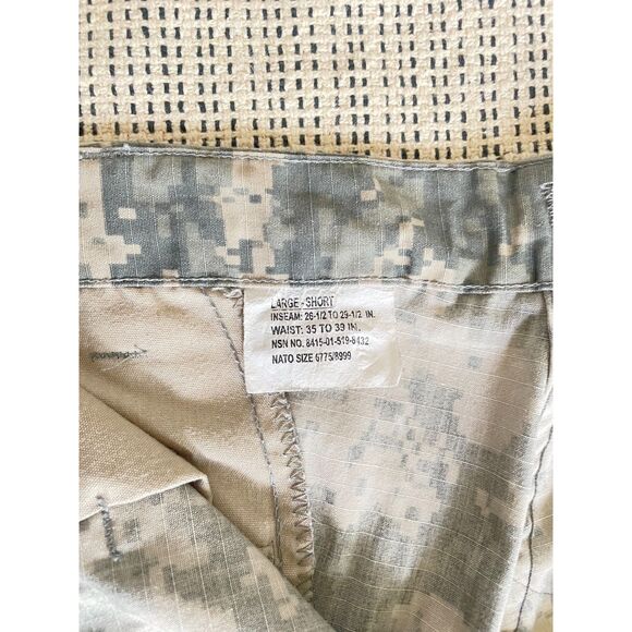 US Army Men ACU Combat Pants Digital Camo Large Short Military Tactical Cargo - Picture 4 of 4